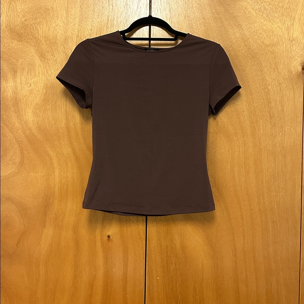 Dynamite Elevated Brown Short Sleeve Tee